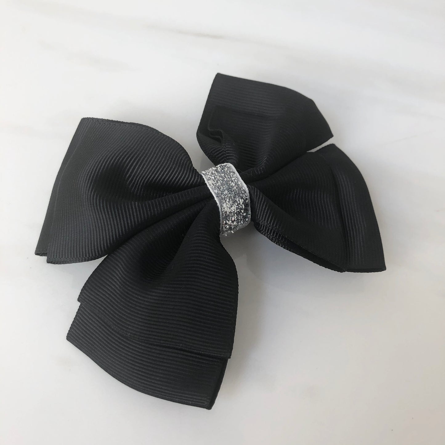 Mignon Hair Bow