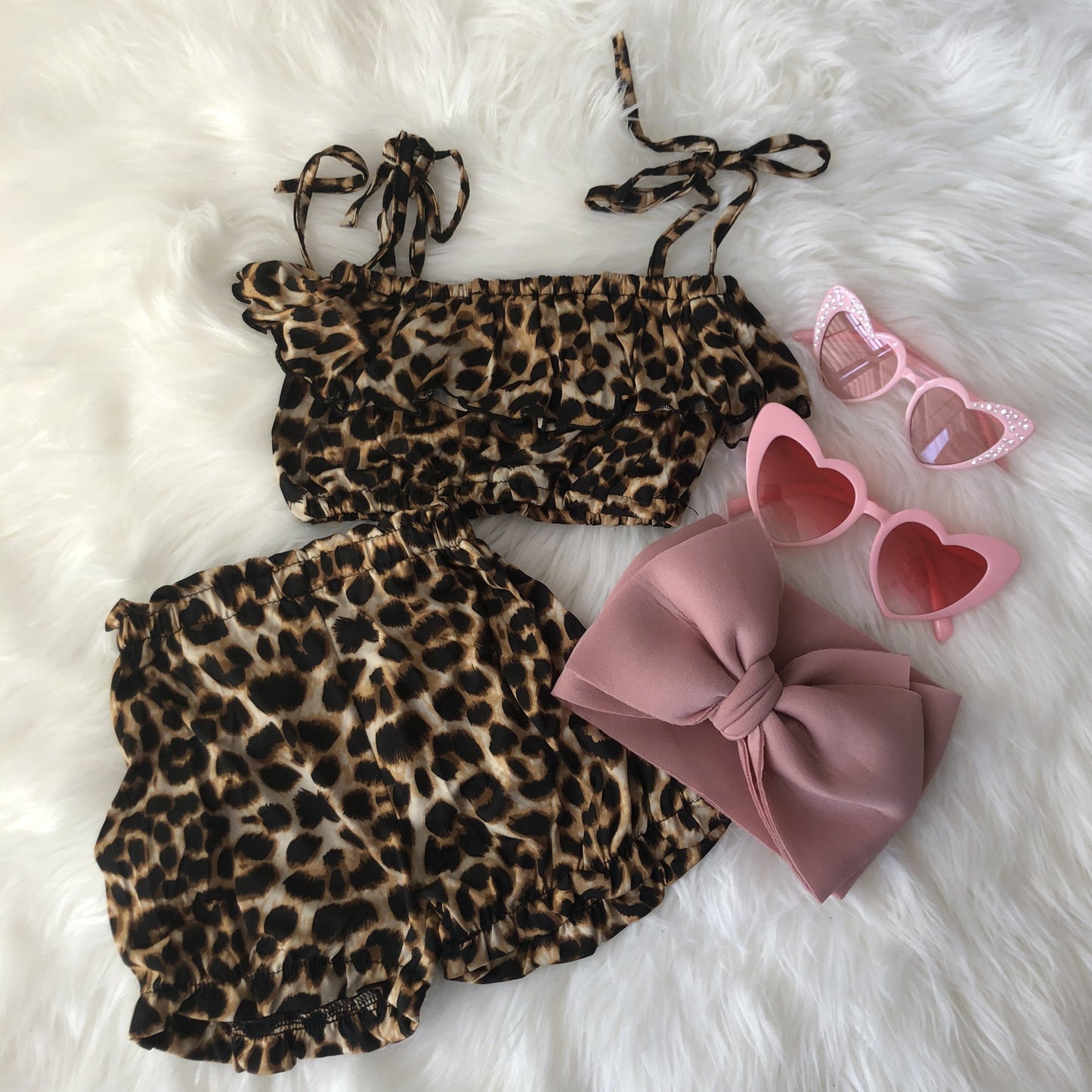 Chic Leopard 2 Piece Short Set